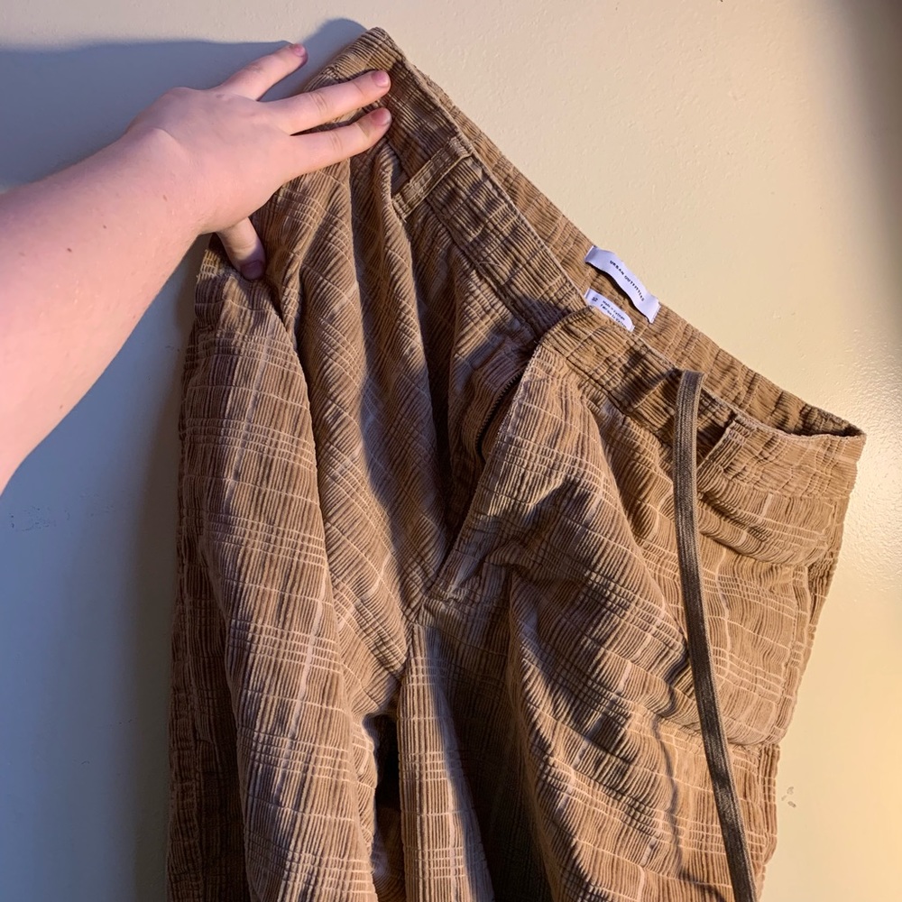 URBAN OUTFITTERS CORDUROY PANTS